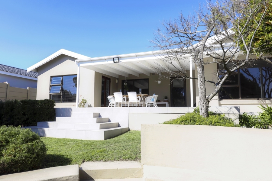 4 Bedroom Property for Sale in Melkbosstrand Central Western Cape